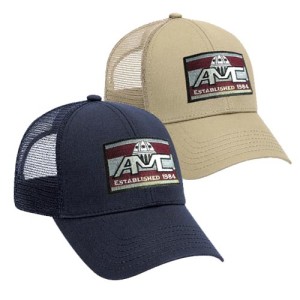 styling tips on wearing trucker hats